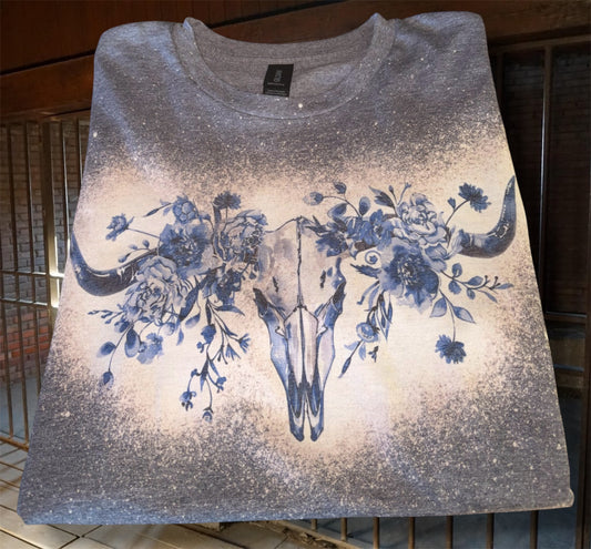 Blue & white floral bullhead